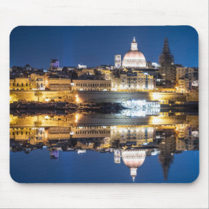 Nachthafen der Altstadt von Valletta Mousepad
