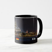 Nachtpanoramische Tasse Kölns Deutschland (VorderseiteRechts)