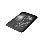 Nachts am Friedhof - Engel mit dem Teufel Badematte (Schrägansicht)