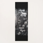 Nachts am Friedhof - Engel mit dem Teufel Yogamatte (Rückseite)