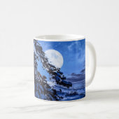 Nachts über schneebedeckten Tannenbaum und Meeresk Kaffeetasse (VorderseiteRechts)