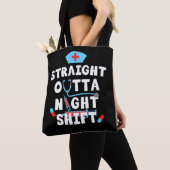 Nachtschicht-Krankenschwestern in unmittelbarer Nä Tasche (Von Nahem)