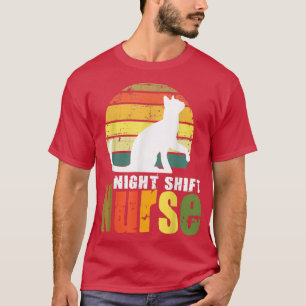 Nachtschwester-Krankenschwester Sleep All Day Nurs T-Shirt