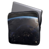 Nachtzeit in Nordeuropa Laptopschutzhülle (Vorderseite Links)