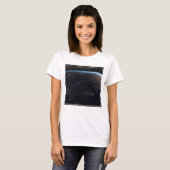 Nachtzeit in Nordeuropa T-Shirt (Vorne ganz)