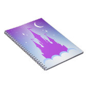 Nachtzeit-träumerisches Schloss im Notizblock (Rechte Seite)