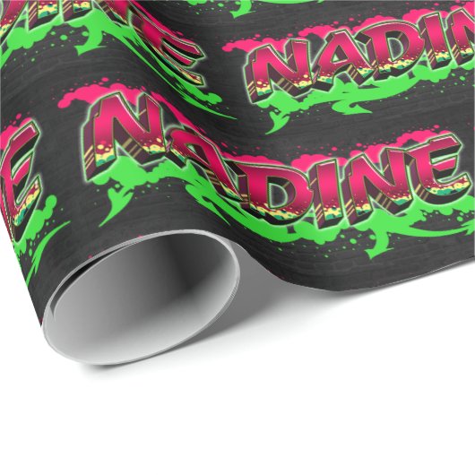 Nadine Vorname Name Graffiti red green Geschenkpapier (Rolleneckpunkt)