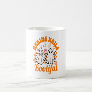 Nägel für ein schönes Halloween gestalten Kaffeetasse