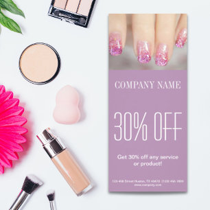 Nagel-Salon mit gürtelig-eleganter Maniküre Werbekarte