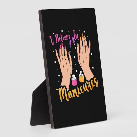 Nagelkünstler glauben an Maniküre Fotoplatte (Seite)