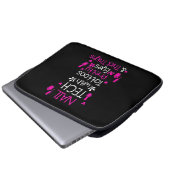 Nageltechnik mit Tattoos Laptopschutzhülle (Vorne Knopf)