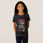 Nageltechnik mit Tattoos T-Shirt (Vorne ganz)