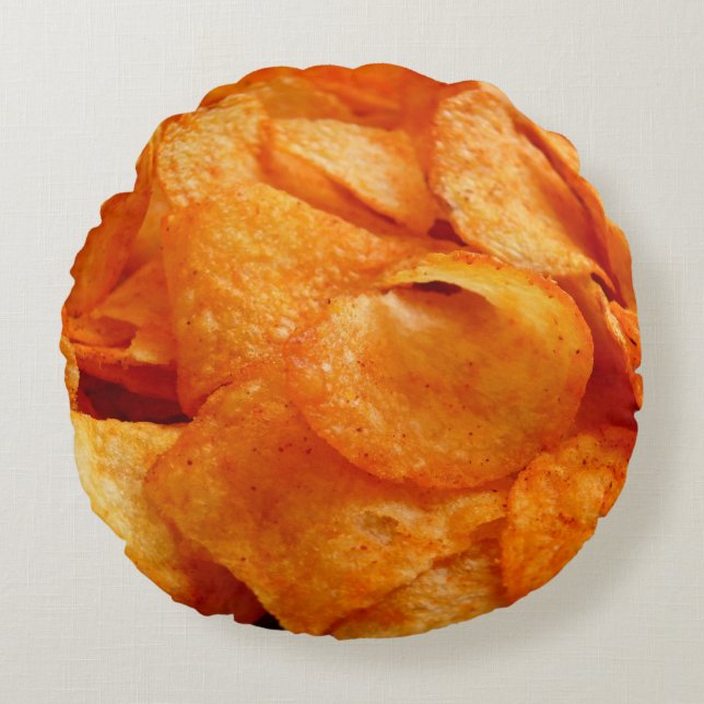 Nah aus saftig, knusprig, Pommes frites auf schwar Rundes Kissen (Vorderseite)