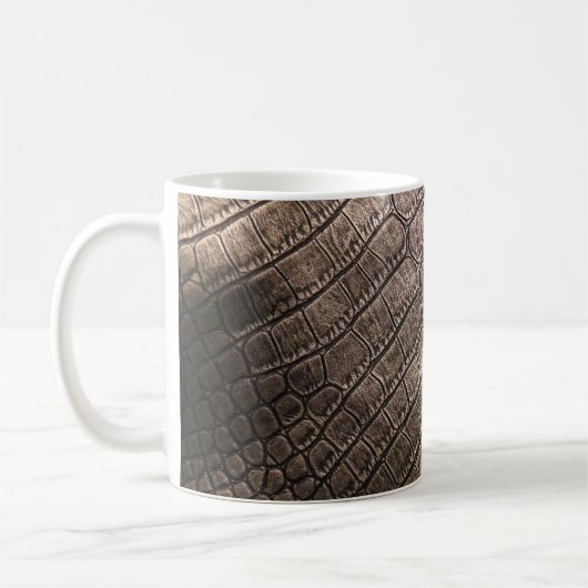 Nah-oben Elegantes Leder: Texturiertes Muster Kaffeetasse (Links)