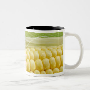 Nah oben vom Mais Zweifarbige Tasse