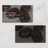 Nah oben von einigen ungemahlenen Kaffeebohnen Visitenkarte (Vorne/Hinten)