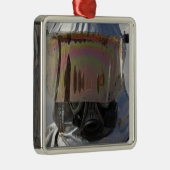 Nah-up-Ansicht eines Feuerwehrmanns Ornament Aus Metall (Rechts)