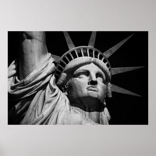 Nah-up Black & White Statue of Liberty New York Poster (Vorne)