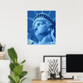 Nah-up Blue Tones Statue of Liberty Poster (Heimbüro)