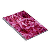 Nah-Up-Foto aus rosa, gepresstem Papier Notizblock (Rechte Seite)