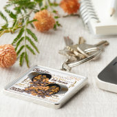 Nah-Up-Foto von Schokoladenstückchen und -Mandeln Schlüsselanhänger (Seite)