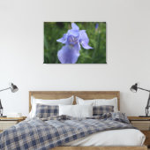 Nah-up Lila Iris Blume Leinwand (Insitu (Schlafzimmer))