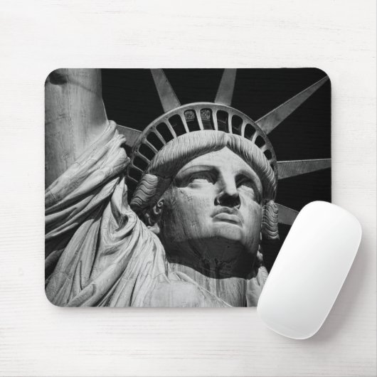 Nah-up-Schwarz-weiße Freiheitsstatue New York Mousepad (Mit Mouse)