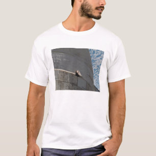Nahaufnahme der Raumfähre Atlantis T-Shirt