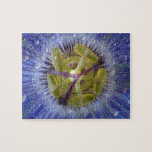 Nahaufnahme einer taufeuchten Passionsblume. Bildn Puzzle