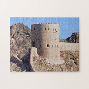 Nahaufnahme eines Wachturms im alten Muscat - Oman Puzzle