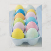 Nahaufnahme farbiger Ostereier Feiertagspostkarte (Vorderseite)
