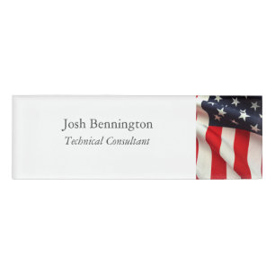 Nahaufnahme USA-Flagge Namenschild