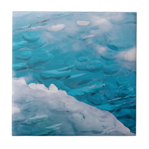 Nahaufnahme von blauem Eis Fliese
