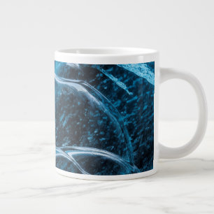 Nahaufnahme von blauen Eiswänden Jumbo-Tasse