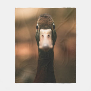 NAHAUFNAHME VON ENTEN GESICHT FLEECEDECKE