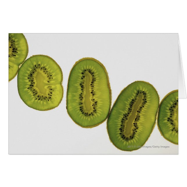 Nahaufnahme von fünf Scheiben Kiwi (Vorderseite (Horizontal))