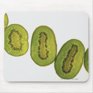 Nahaufnahme von fünf Scheiben Kiwi Mousepad