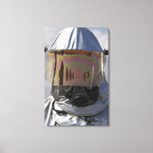 Nahaufnahmeansicht eines Feuerwehrmanns Leinwanddruck