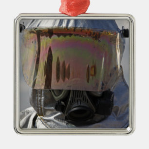 Nahaufnahmeansicht eines Feuerwehrmanns Ornament Aus Metall