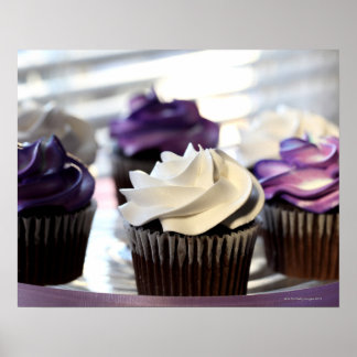 Nahe Aufbereitung von Kuchen mit selektivem Fokus  Poster