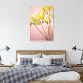Nahe Blume mit Freesie Leinwanddruck (Insitu (Schlafzimmer))
