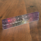 Nahe einem roten Stern Namensplakette (Seite)