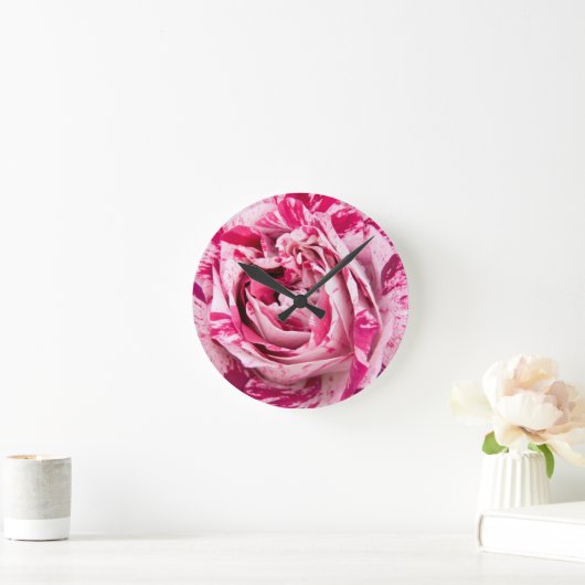 Nahe Rose Runde Wanduhr (Zuhause)