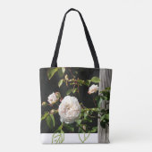 Nahe Tasche mit weißer Rose (Rückseite)