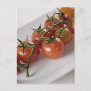 Nahe Tomaten auf einem Tablett Postkarte