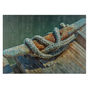 Nahe Verlegung von Schiffsbesatzung und Seil Schneidebrett