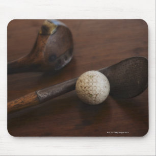Nahen antike Golfclubs und Golfplätze Mousepad