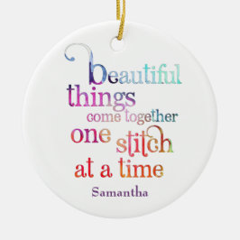 Nähen eines Sticks nach dem anderen Keramik Ornament