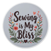 Nähen ist meine Bläschen-Typografie Keramikknauf (Vorderseite)