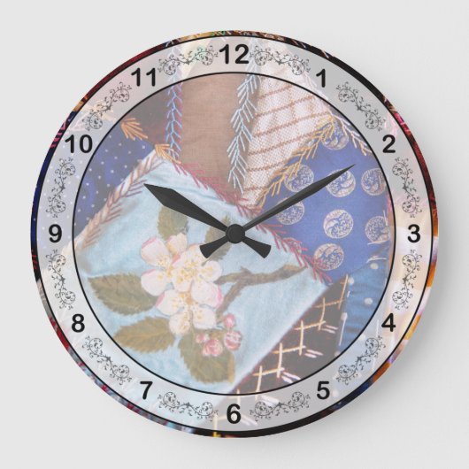 Nähen - Patchwork - Oma-Steppdecke Große Wanduhr (Vorderseite)